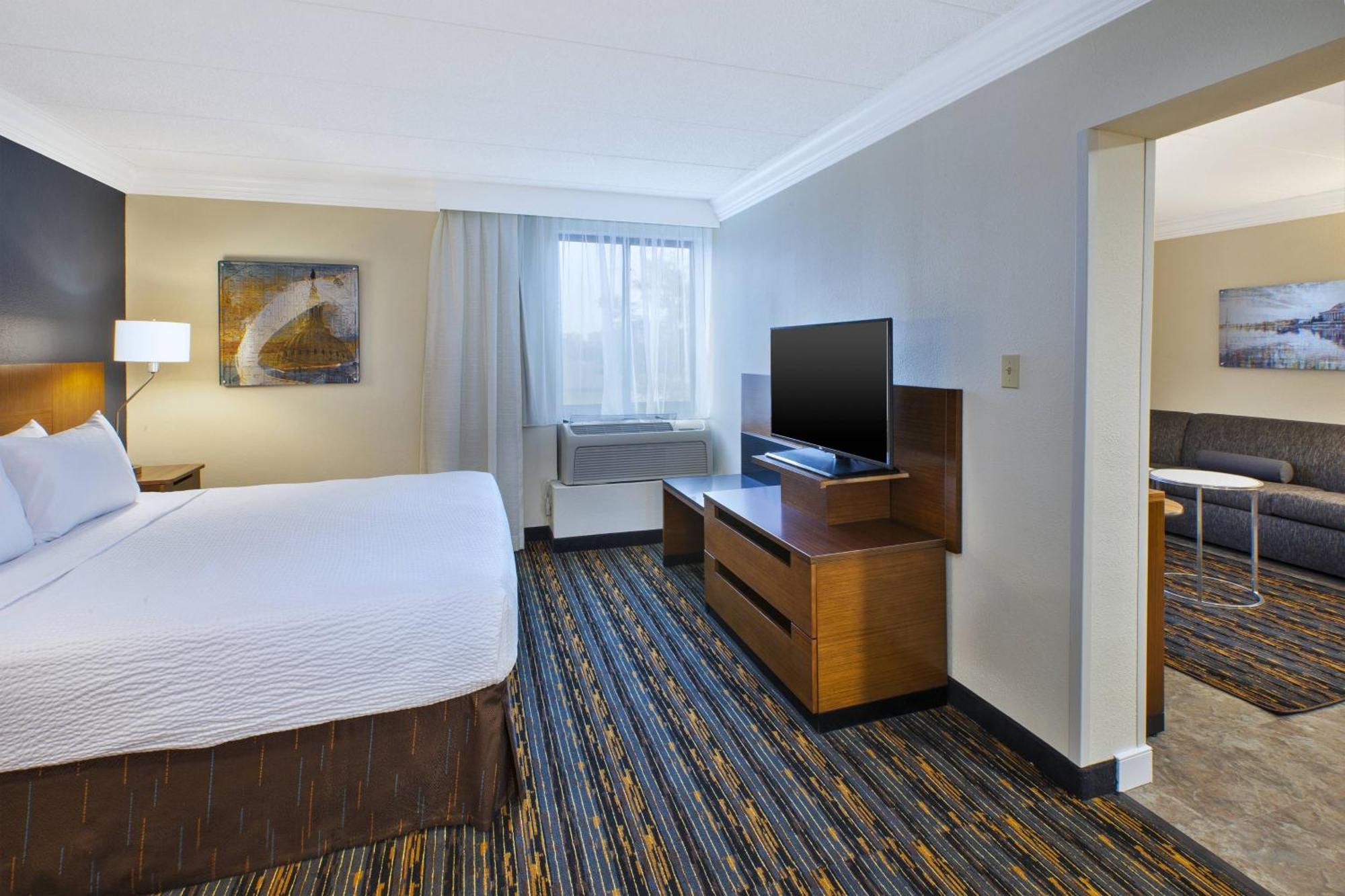 Fairfield By Marriott Inn & Suites Herndon Reston Extérieur photo